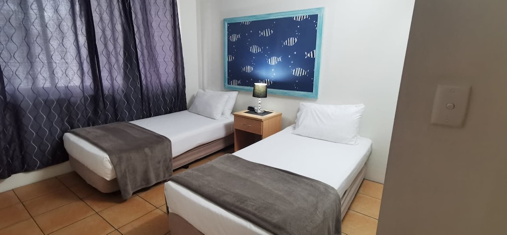 St Tropez Holiday Apartments 25/66