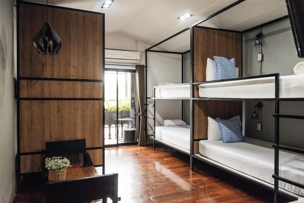 Journey Hostel Suratthani 24/56