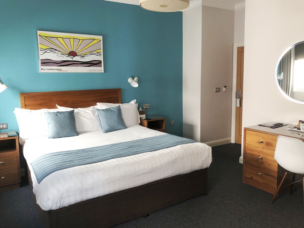 Legends Hotel Brighton 25/67