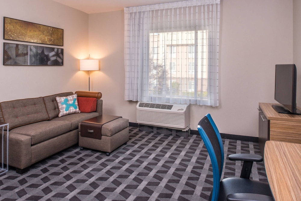 Towneplace Suites By Marriott Merced 34/54