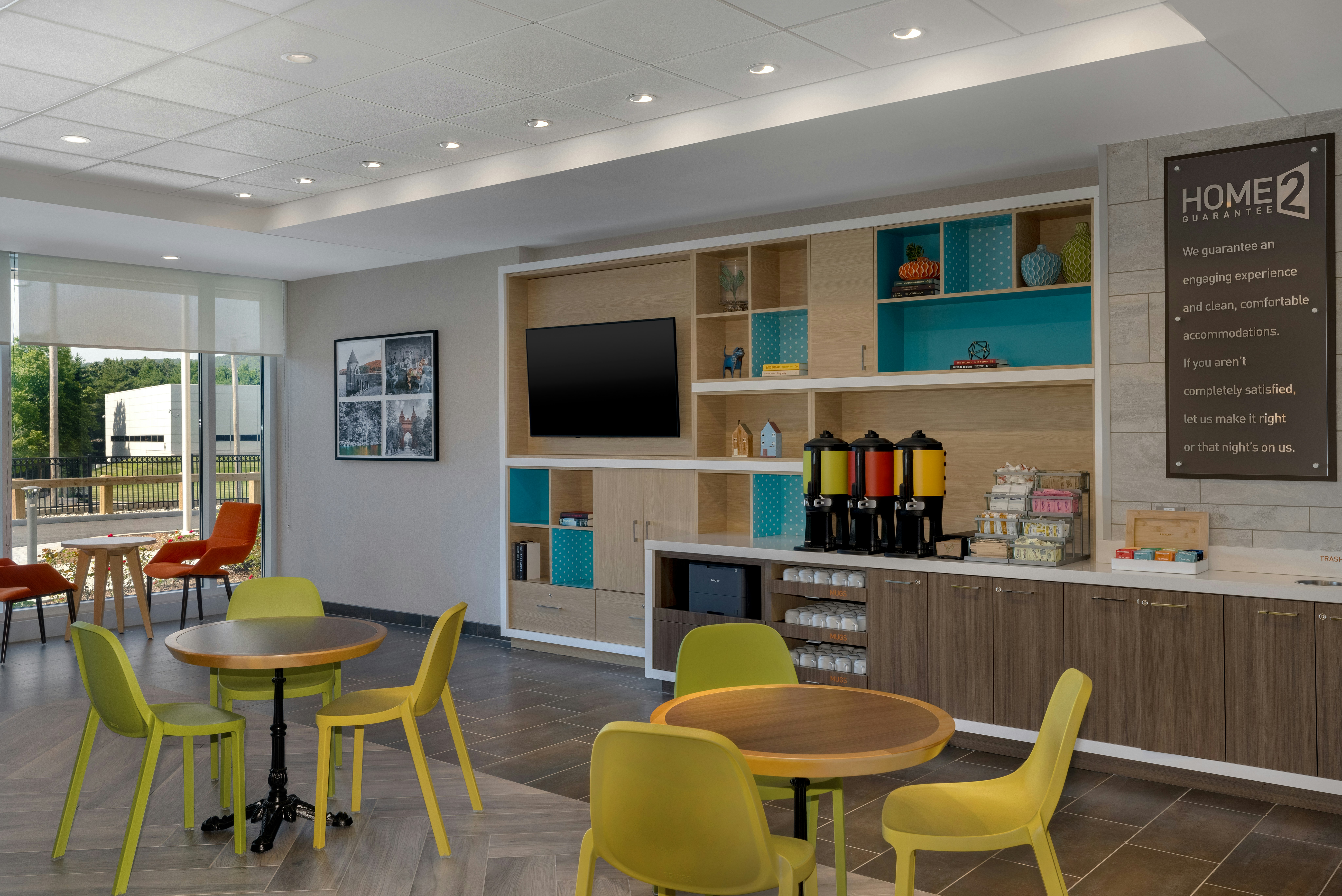 Home2 Suites by Hilton Bristol 22/26