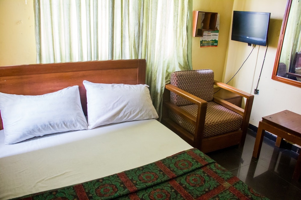 Allonze Hotel 28/35