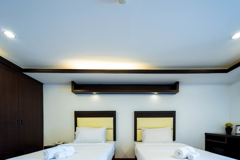 STANDARD, TWIN BEDS