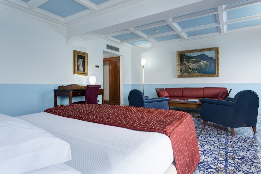 Lloyd's Baia Hotel 20/64