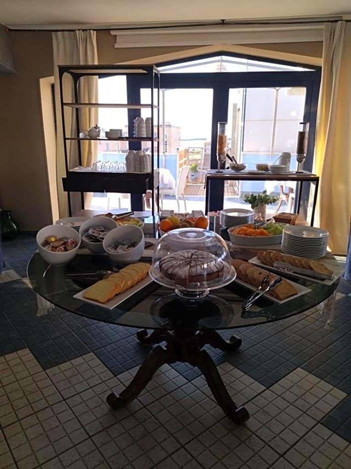 Hotel Al Faro 56/75