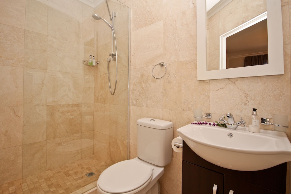 Beluga of Constantia Guest House 34/42