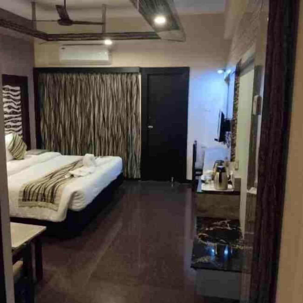 Mayas Hotel 15/50