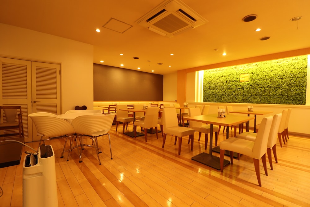 Hotel Green Arbor 38/58