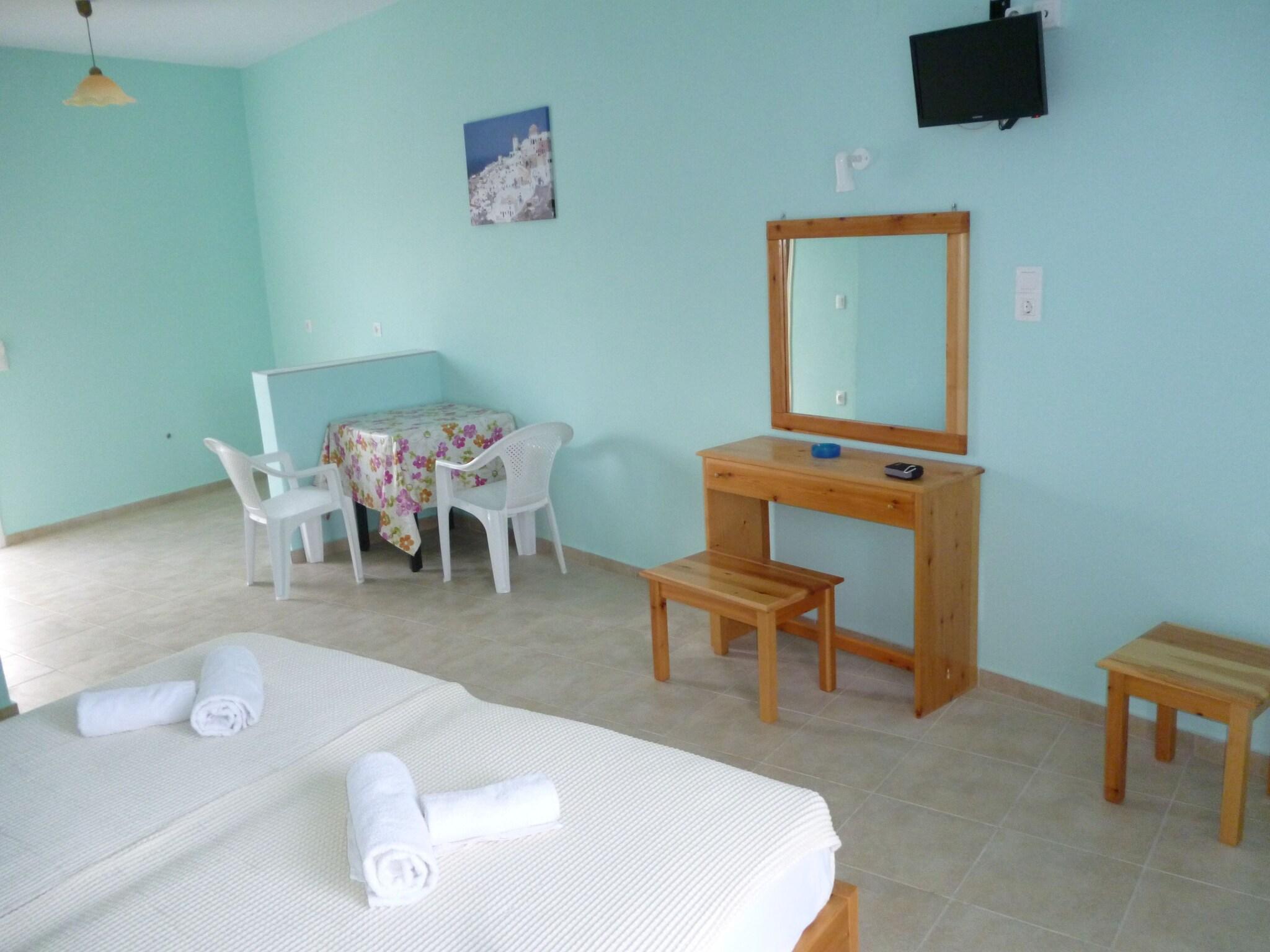 Alexandros Guest House 13/16