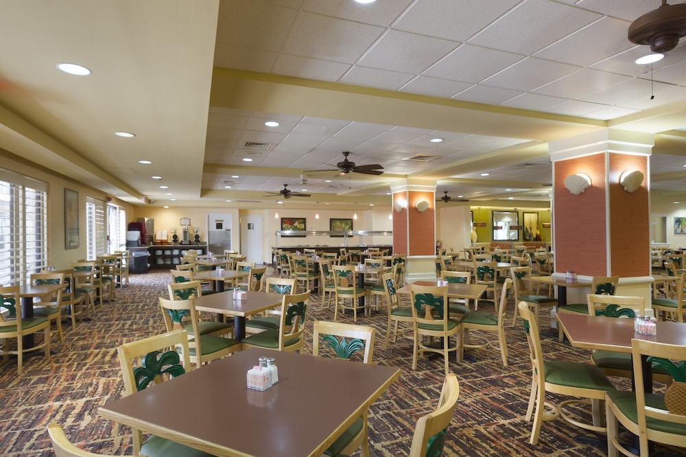 Rosen Inn Closest to Universal 33/62