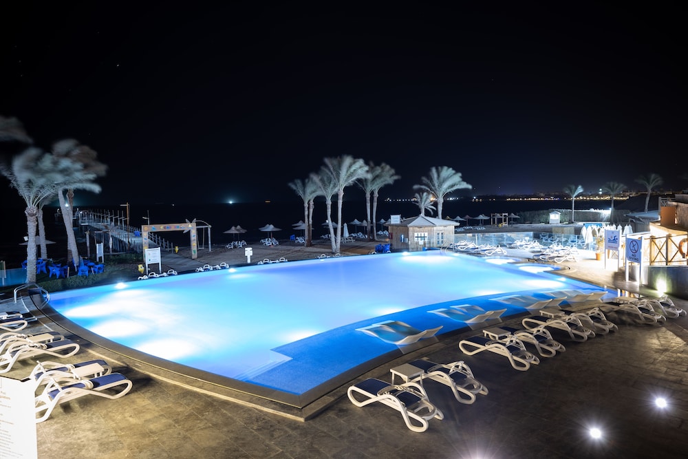 Cancun Sokhna Resort and Villas 42/72
