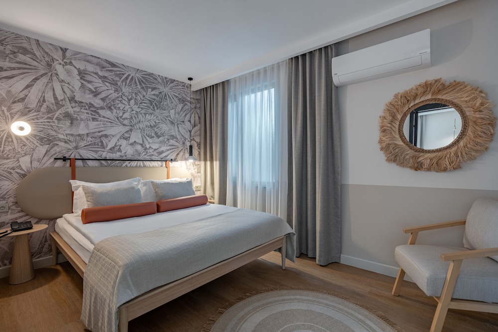 Oli Hotel 5/47
