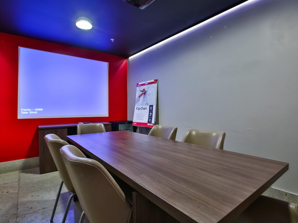 ibis Copacabana Posto 2 Hotel 68/80