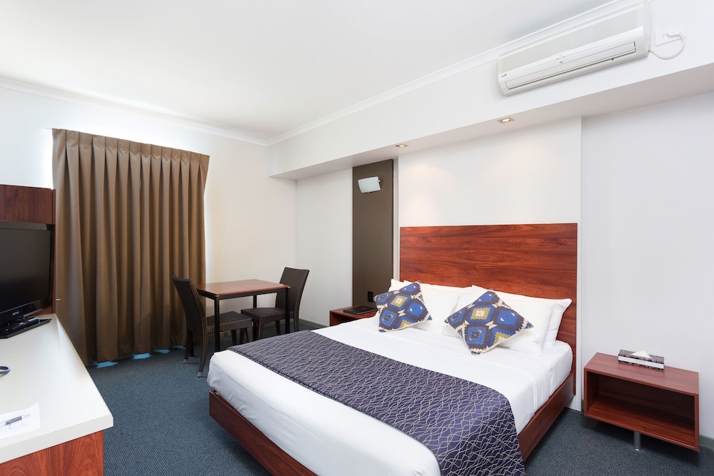 Rocklea International Motel 17/26