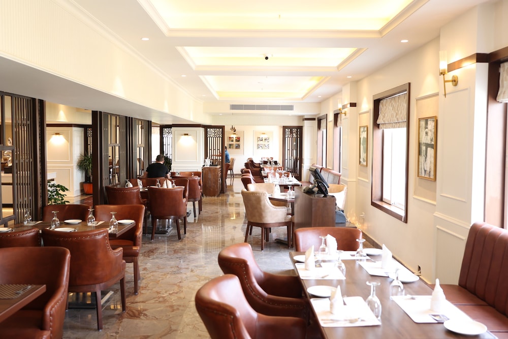 Pride Hotel Bhopal 35/49