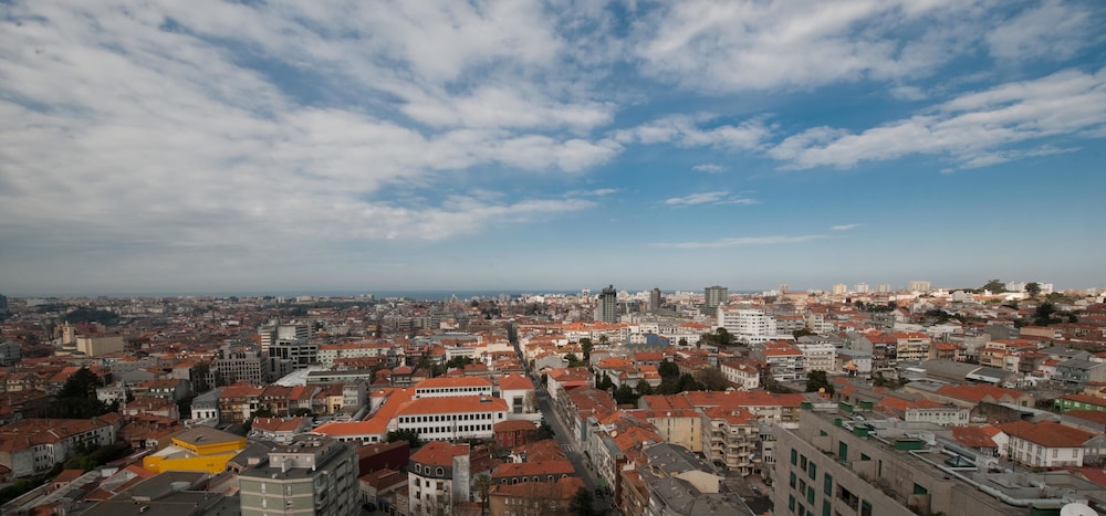 Vila Gale Porto 64/67