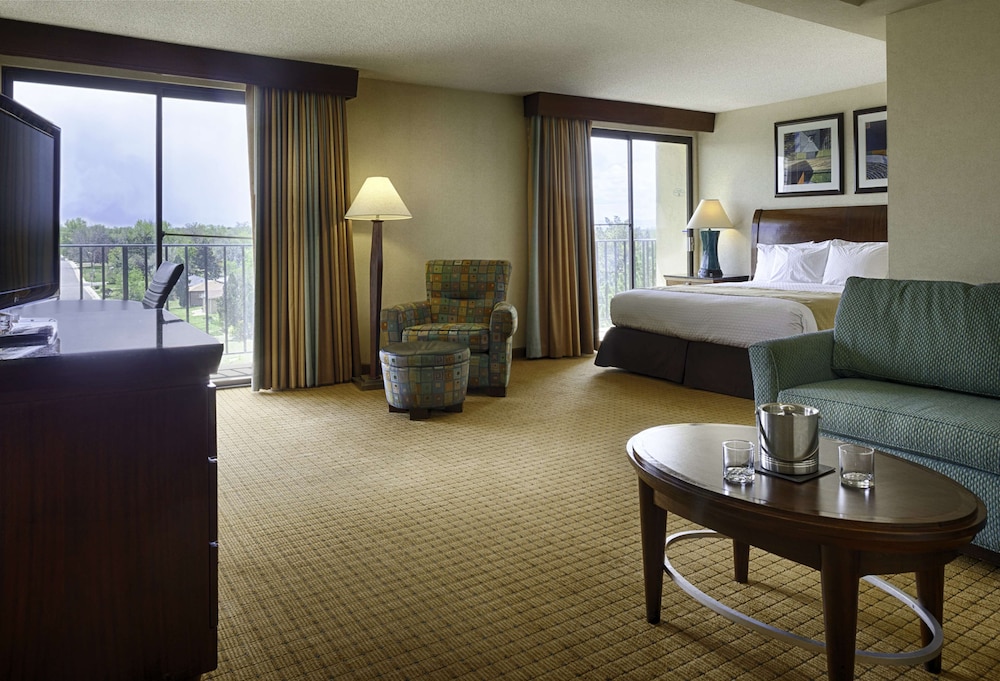 DoubleTree by Hilton Hotel Denver 35/71