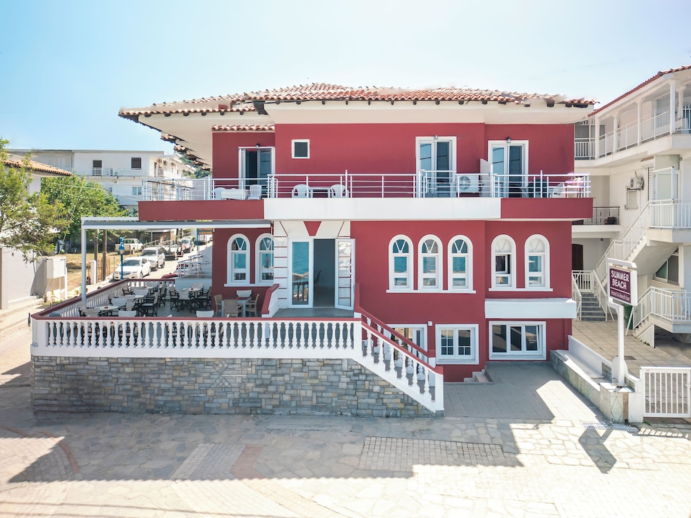 Summer Beach Hotel 2/46