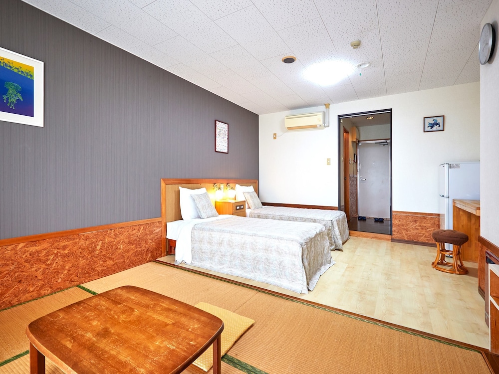 Japanese Western, Twin Beds, 2 Futon Beds, Main Building, Condominium Hotel Shimanchu Club 9/10