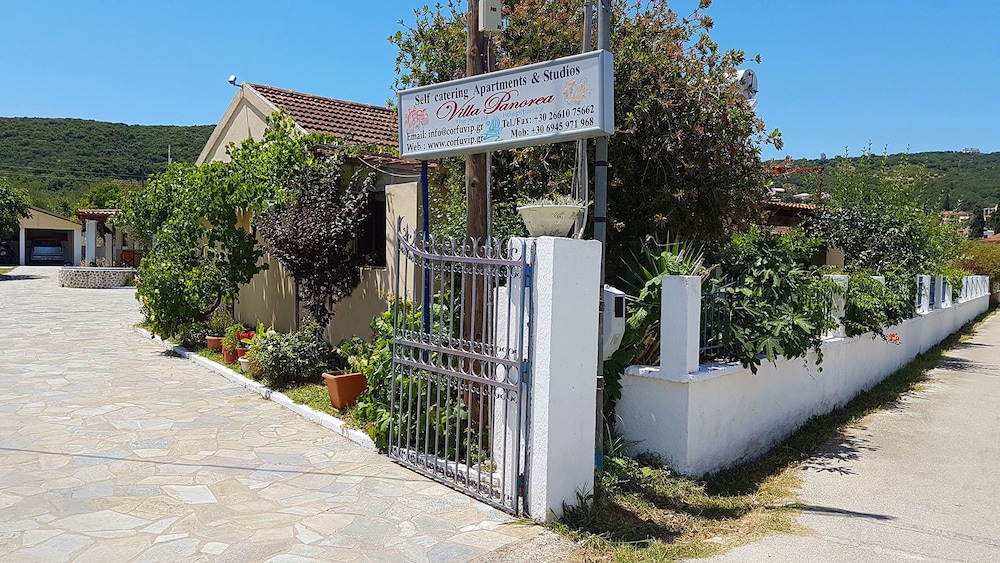 VILLA PANOREA 7/50