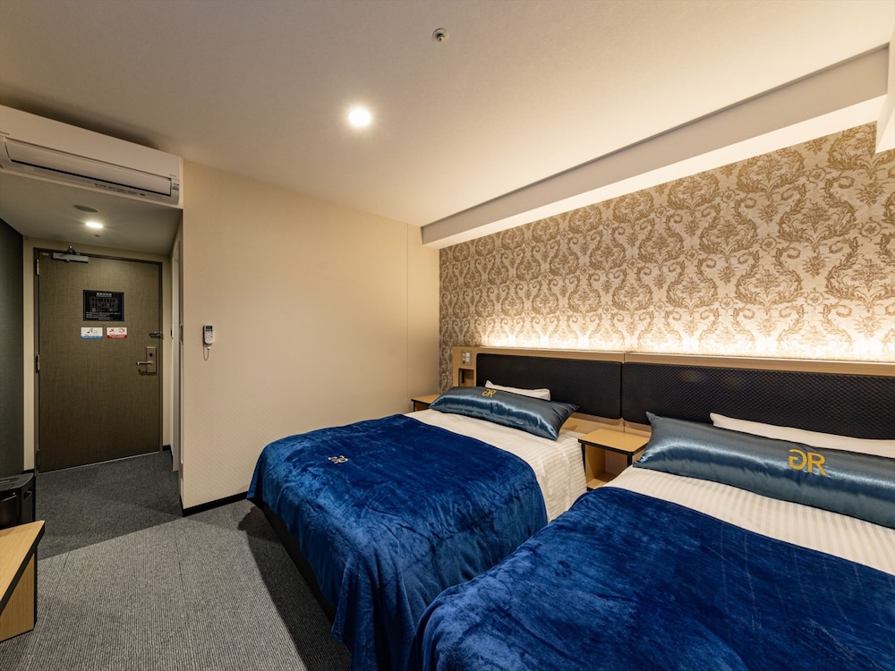 Semi Room, Standard, Twin Beds, 2 Semi Double Beds، Green Rich Hotel Kobe Sannomiya (Artificial hot spring Futamata Yunohana) 4/6