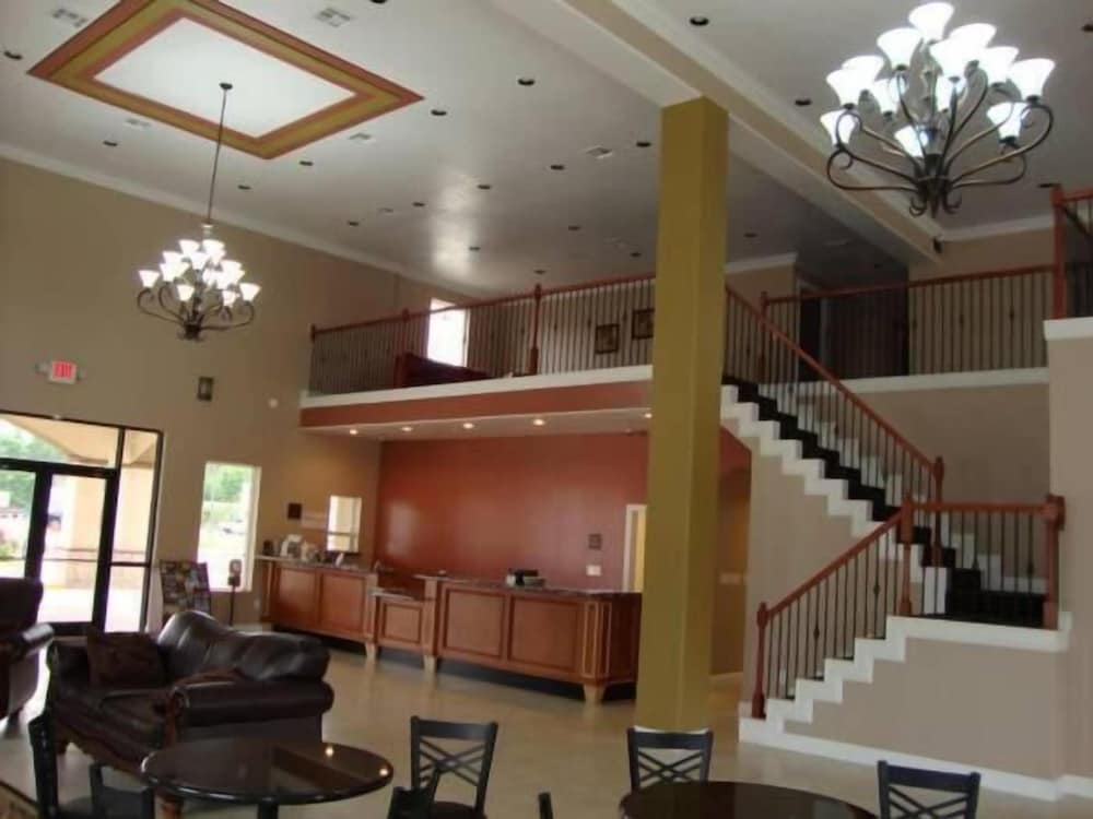 Montigo Inn 6/39