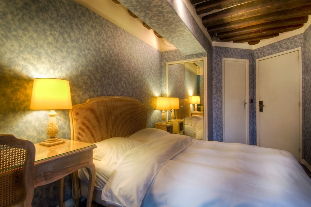 Hotel Baudelaire Opera 23/72