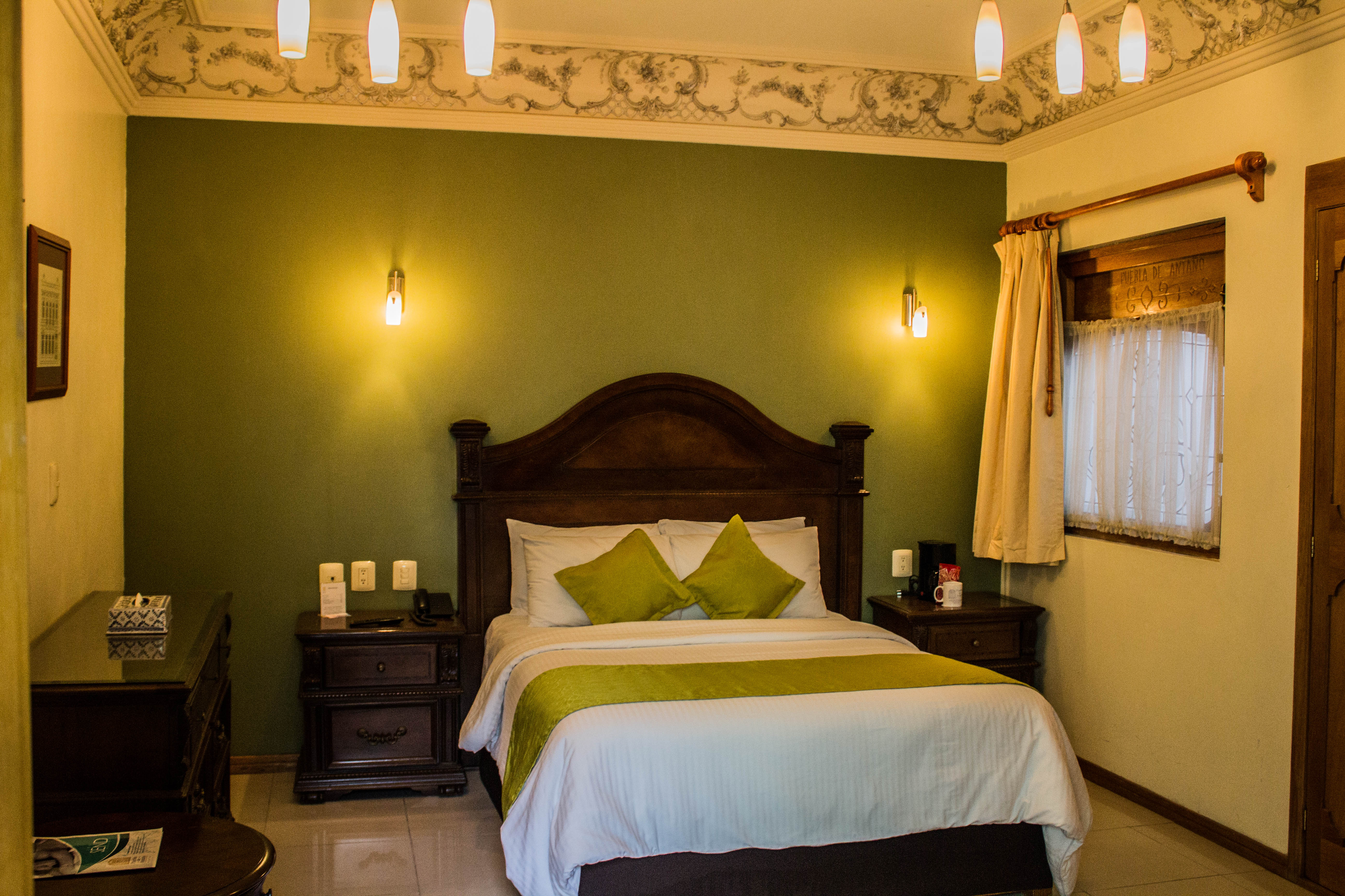 جناح جونيور بسرير كوين، Puebla De Antano Hotel 3/7