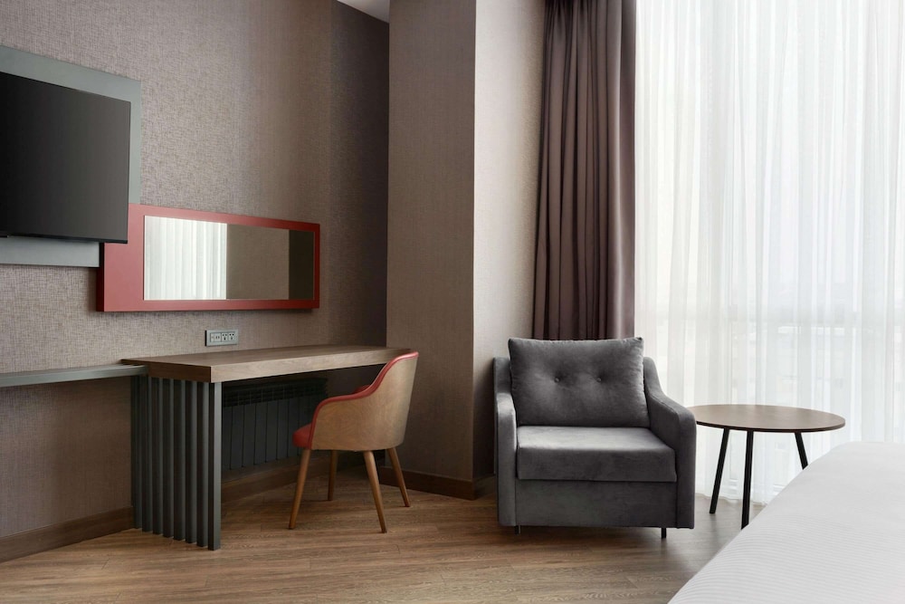 Ramada Encore by Wyndham Istanbul Avcilar 33/41