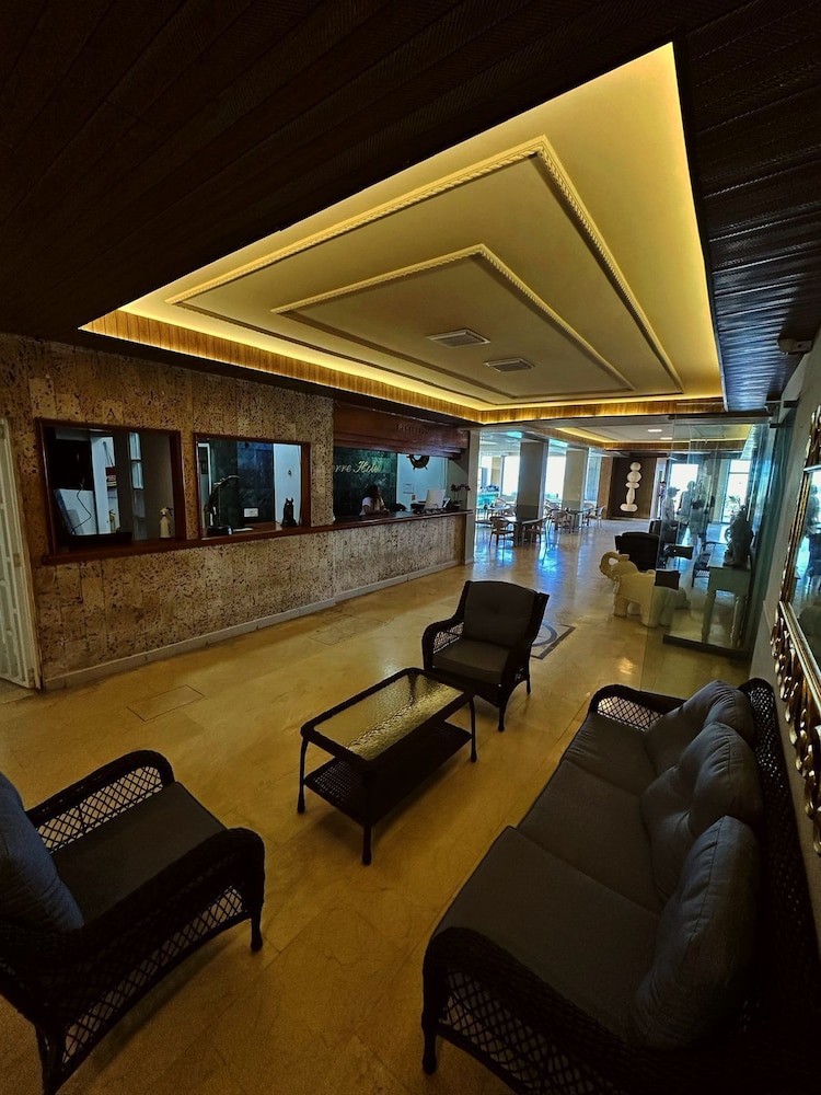 Hotel Lord Pierre 32/60