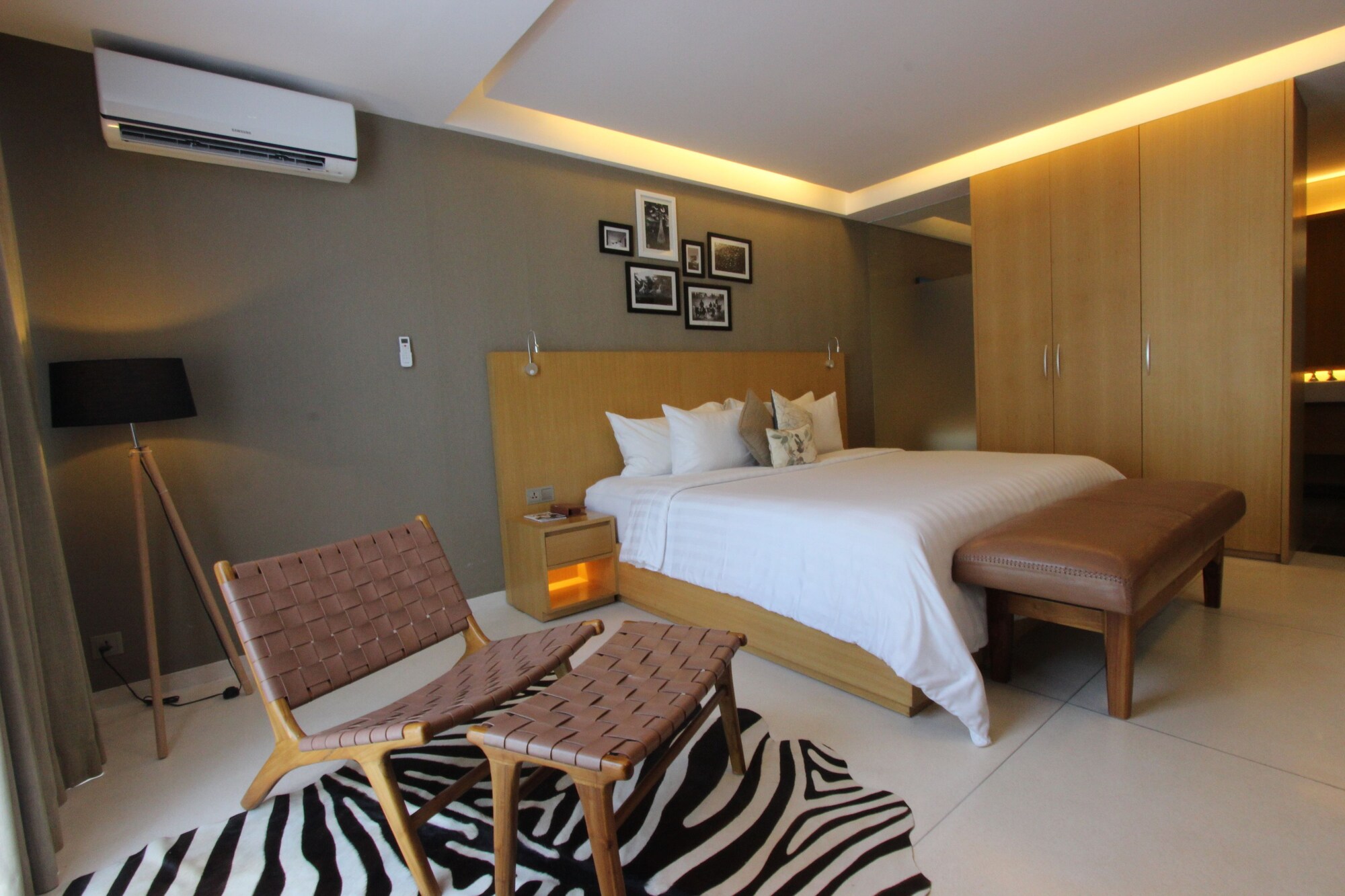 جناح بسرير كينج، Ossotel Legian Bali 2/5