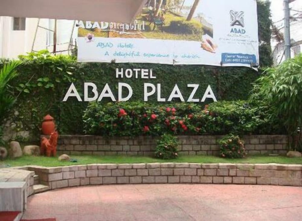 Abad Plaza 10/69