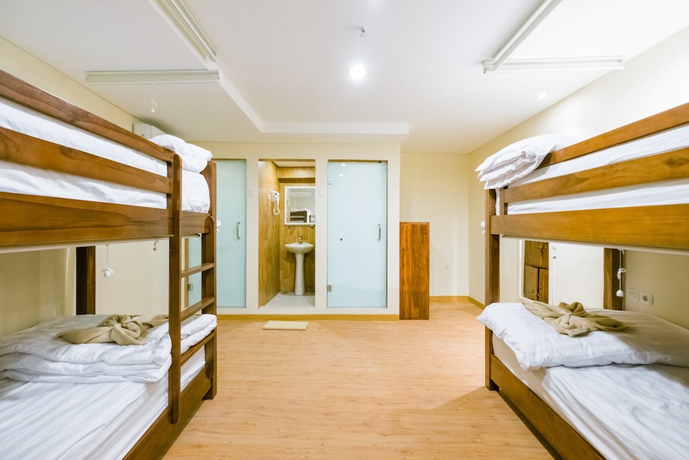 Caroline Guest House 12/50