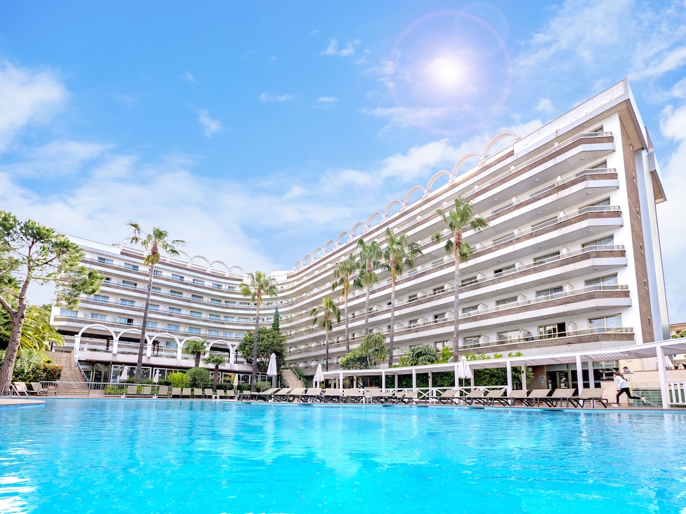 Golden Port Salou and Spa in SALOU