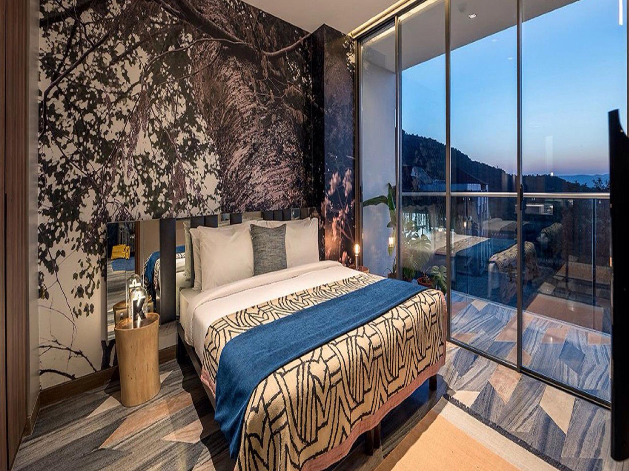 Residence, Suite, Balcony