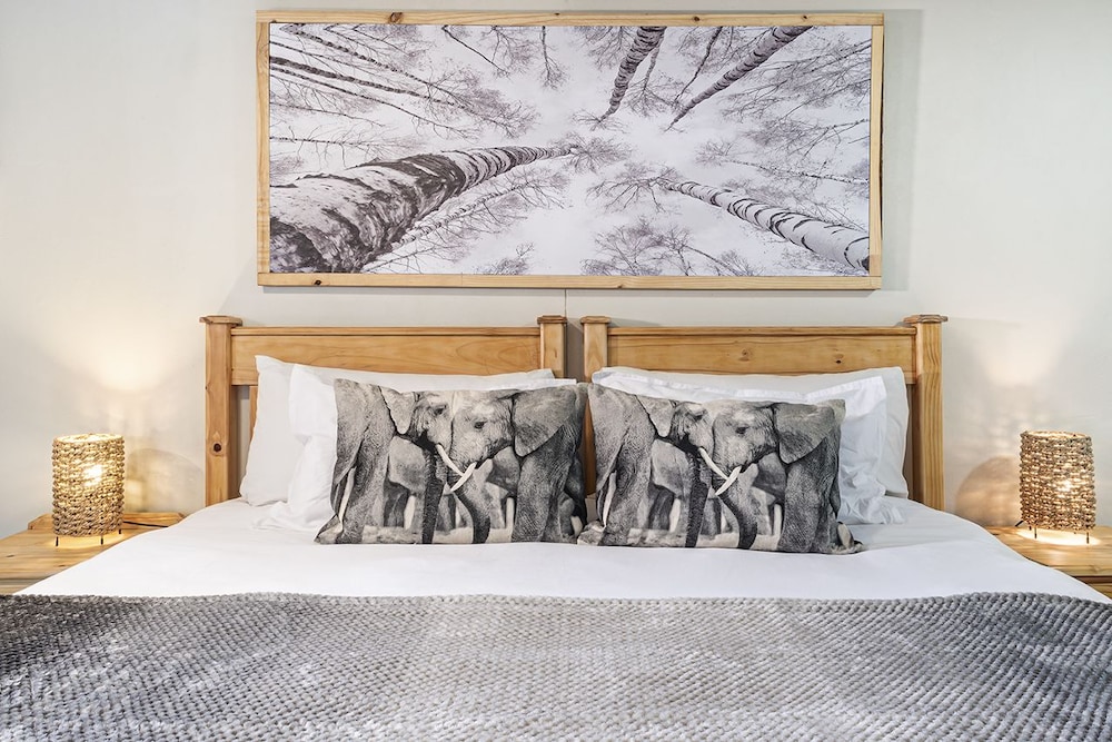 Glenda S Guest Suites 5/50