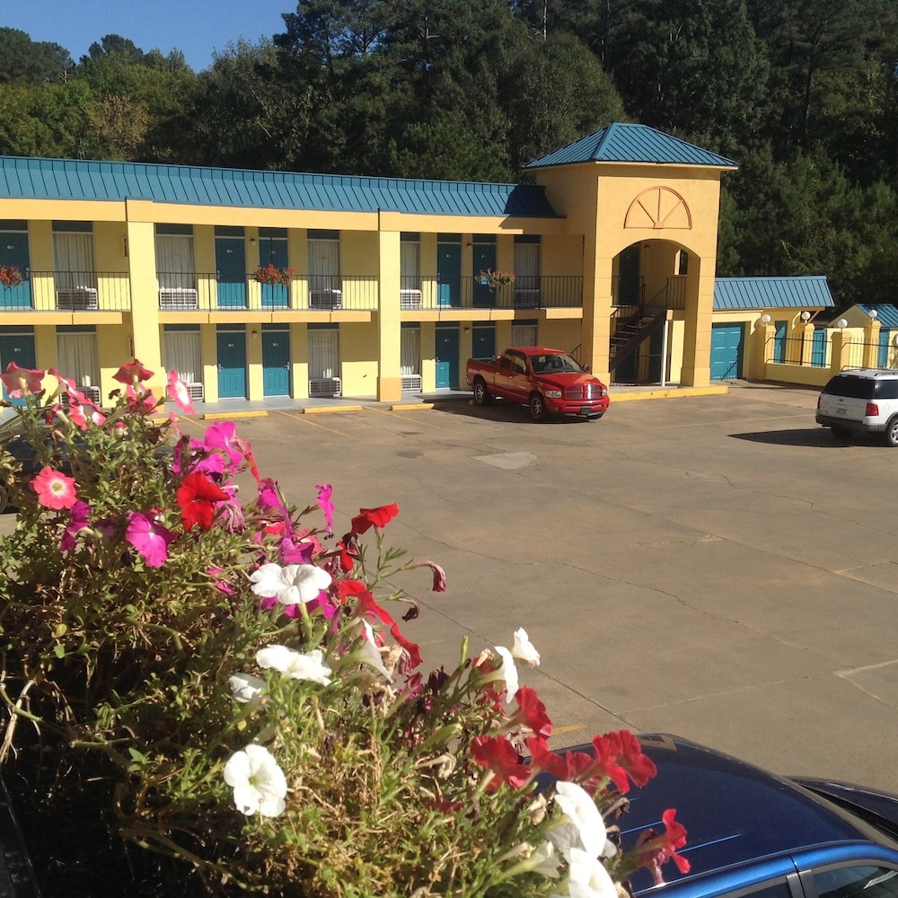 Americas Best Value Inn Kosciusko 4/30
