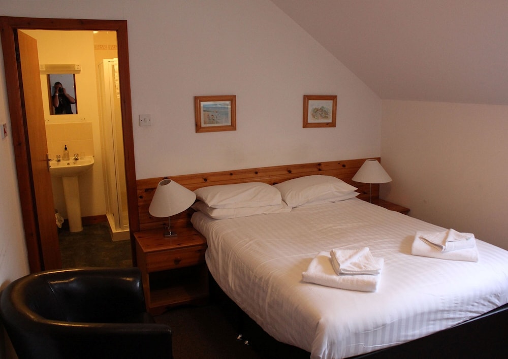 Smithton Hotel 19/70