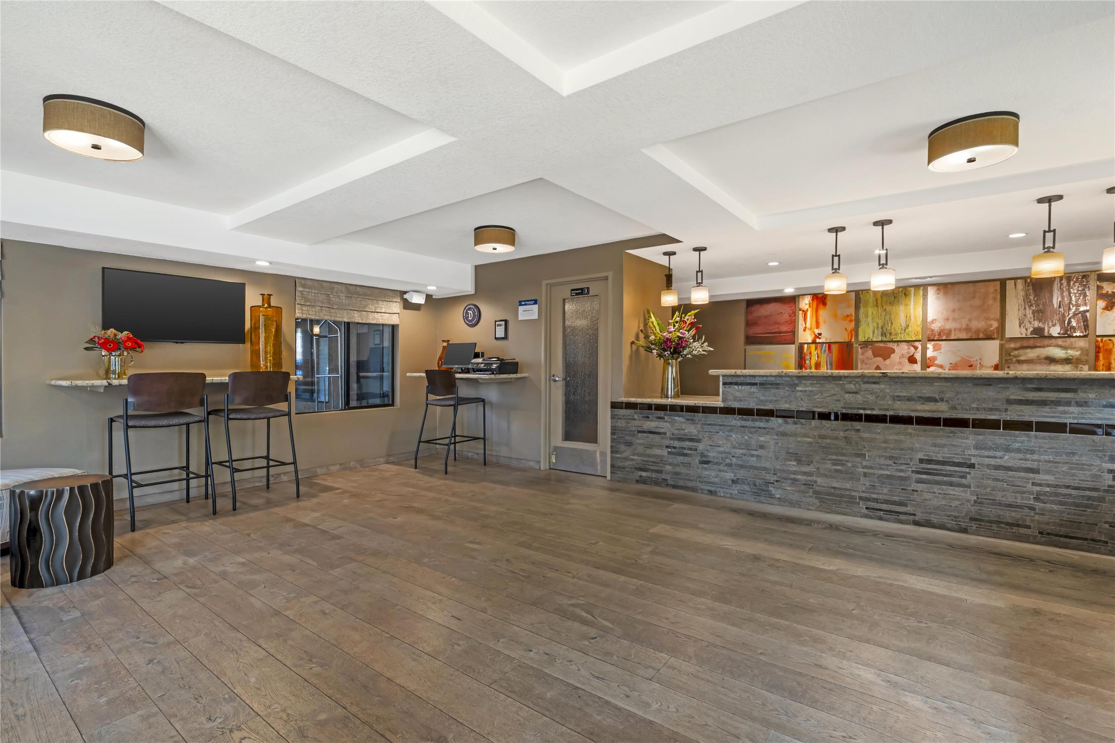 Best Western Plus Anaheim Inn 45/59