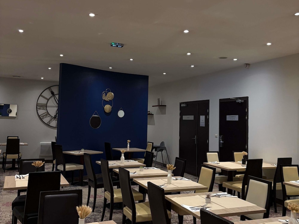 Mercure Angers Centre Gare Hotel 58/72