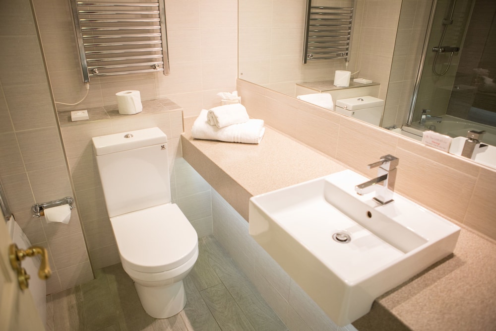 Best Western Bristol North The Gables Hotel 10/52