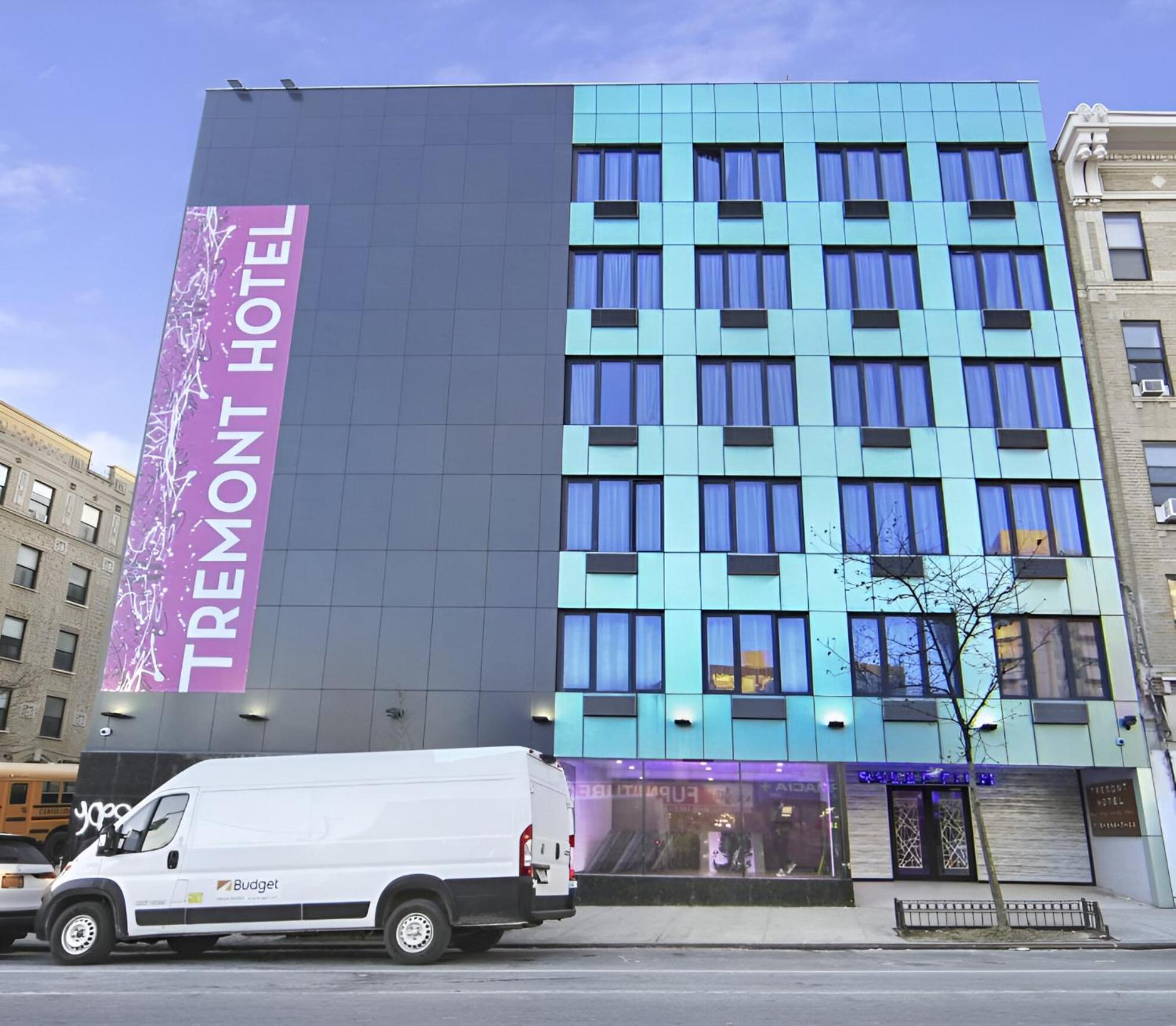 Tremont Hotel Bronx 3/50