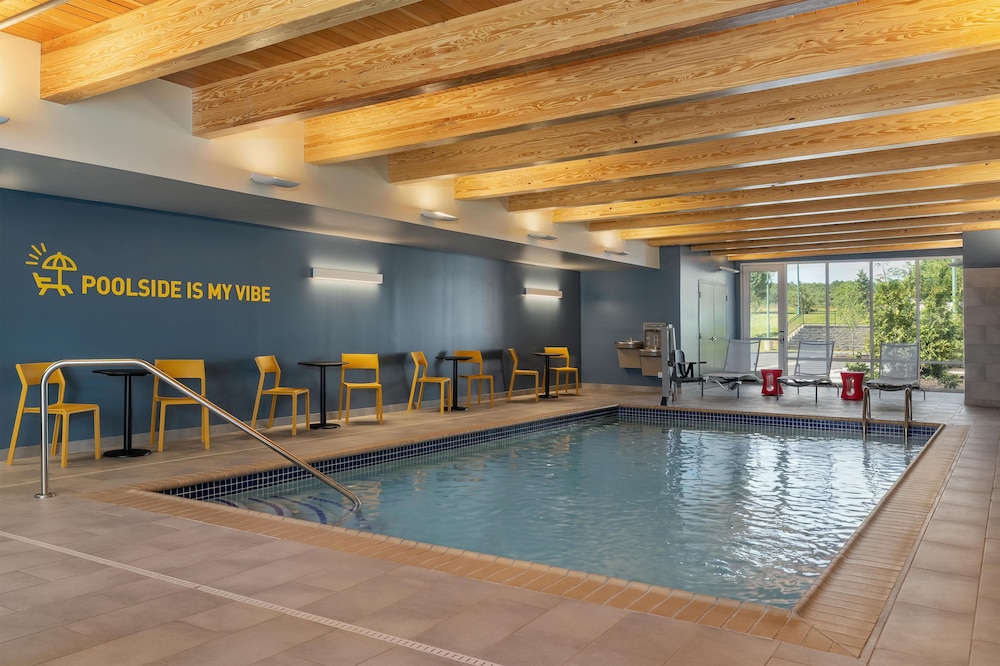 Home2 Suites by Hilton Hazleton 18/43