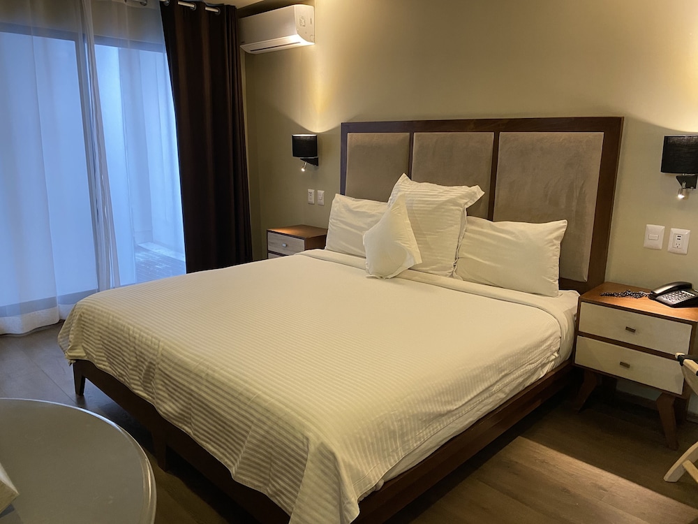 Suites Lerma 13/41