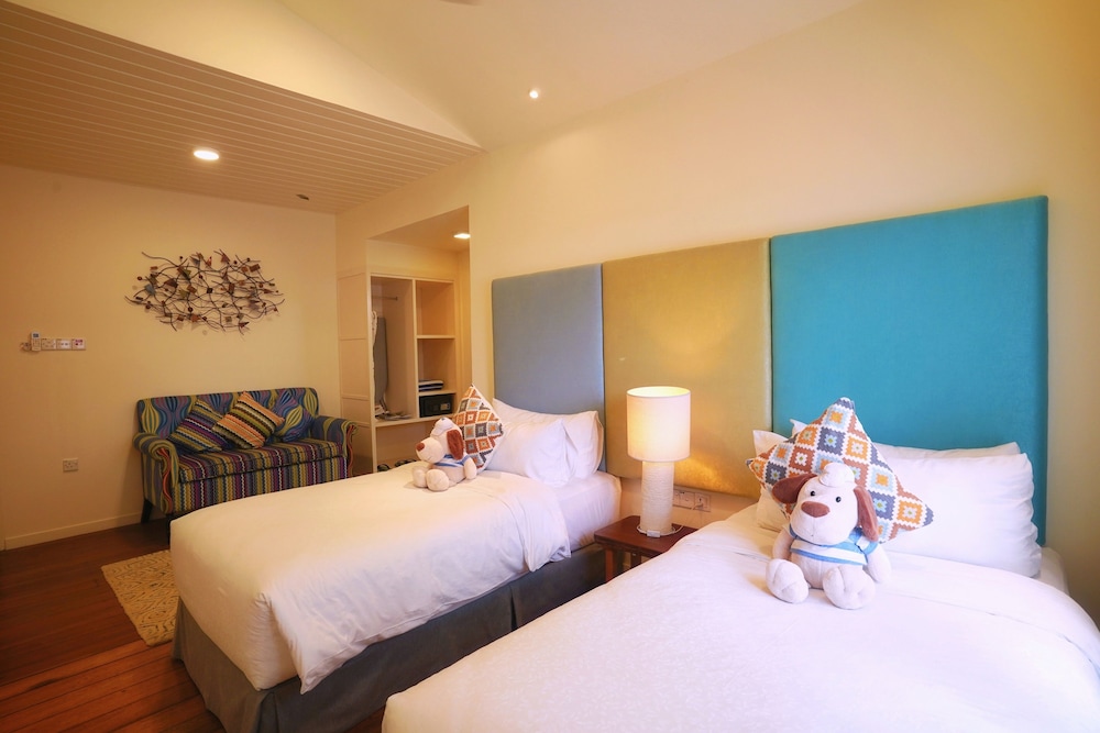 Sutera Sanctuary Lodges at Manukan Island 10/50