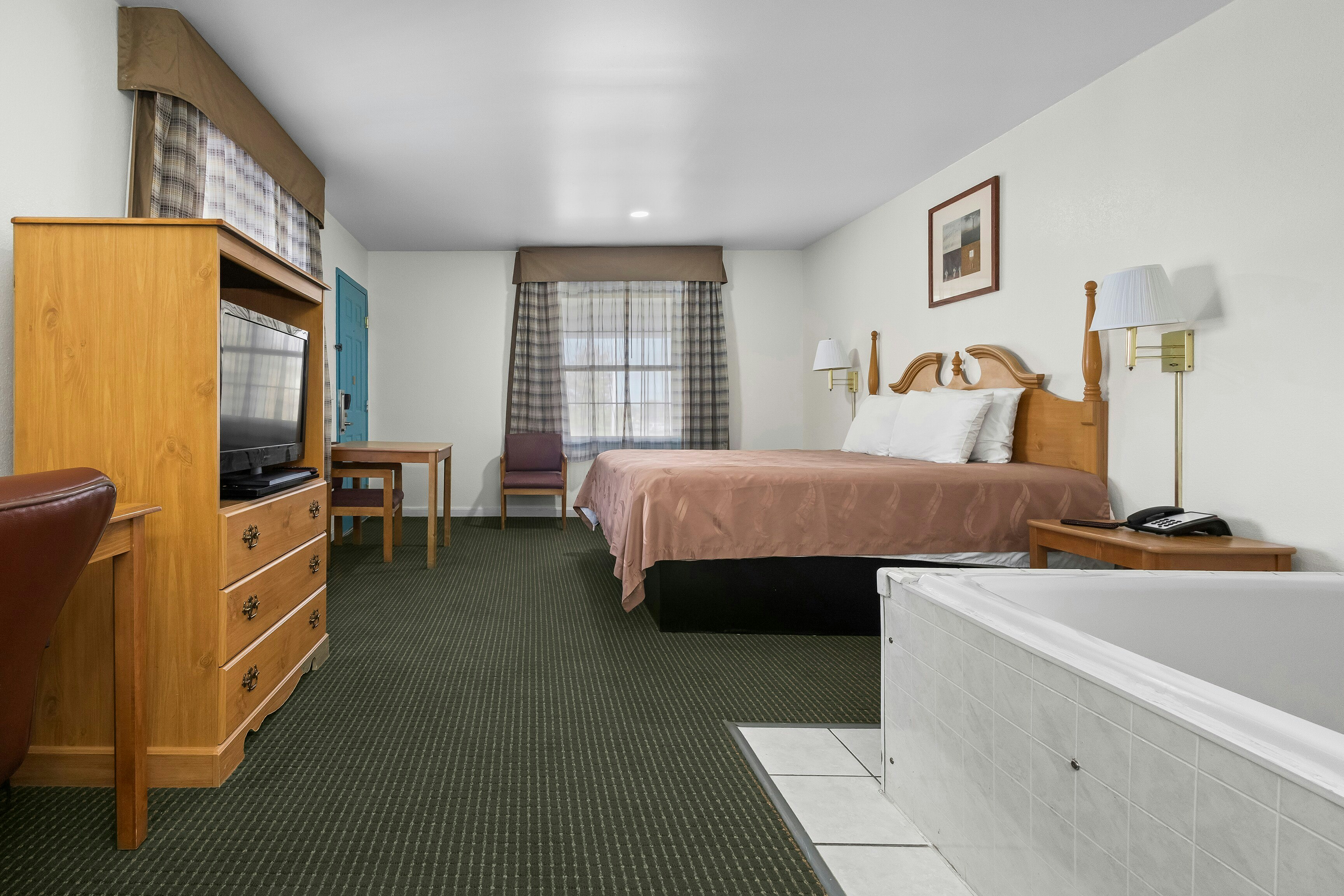 Economy Inn and Suites 41/68