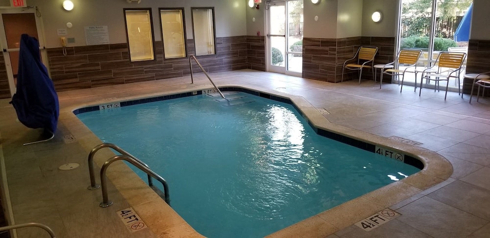 Fairfield Inn And Suites Aiken 5/37