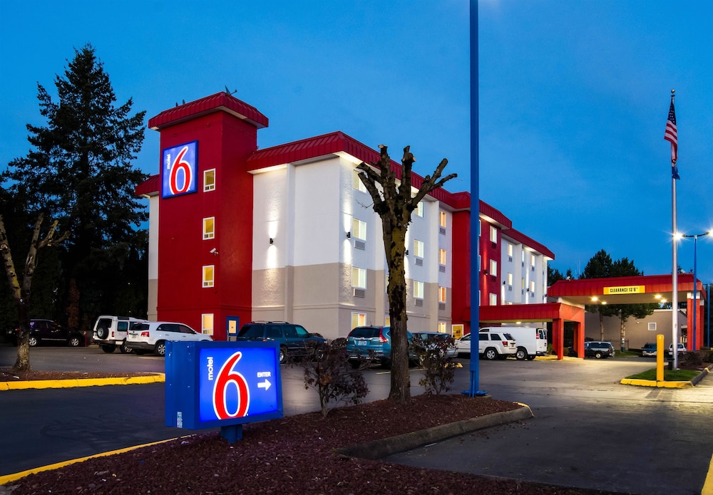 Motel6 Wilsonville, OR - Portland 52/60