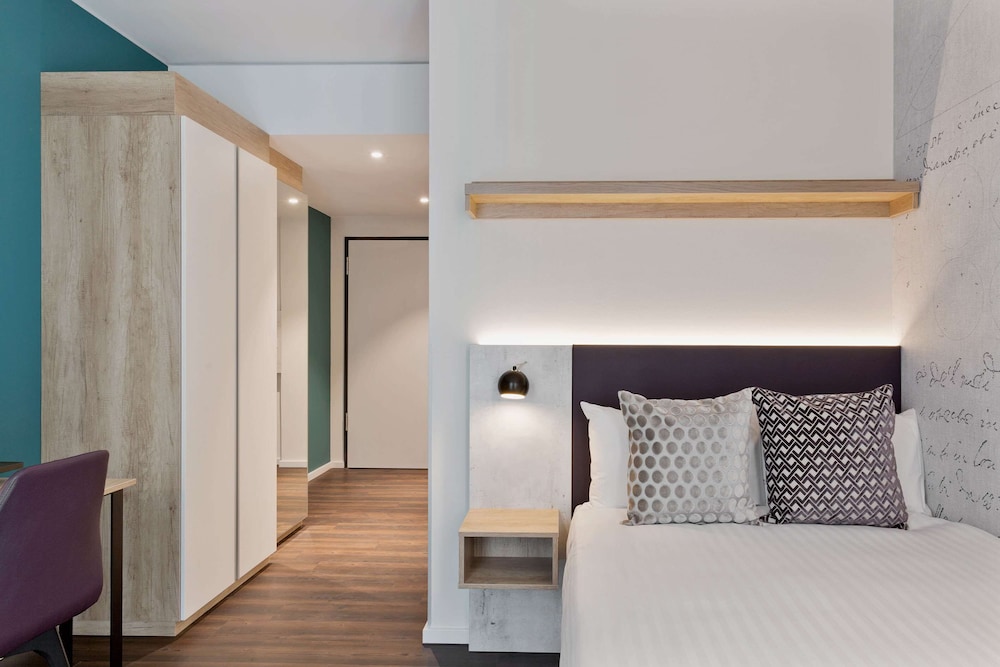Stellaris Apartment Hotel 10/47