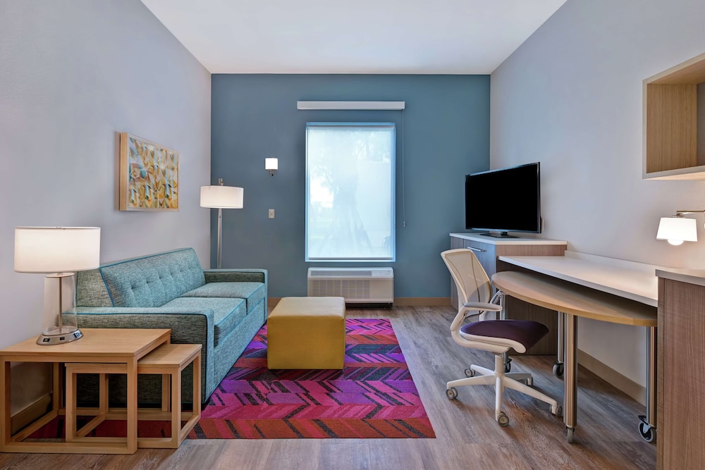 Home2 Suites by Hilton West Palm Beach Airport 40/62